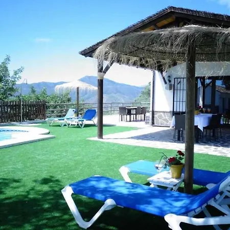 Сasa de vacaciones El Chaparro El Chorro